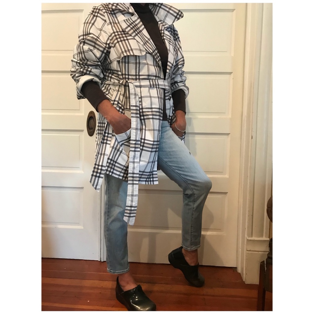 Selling outfit (shoes not included)